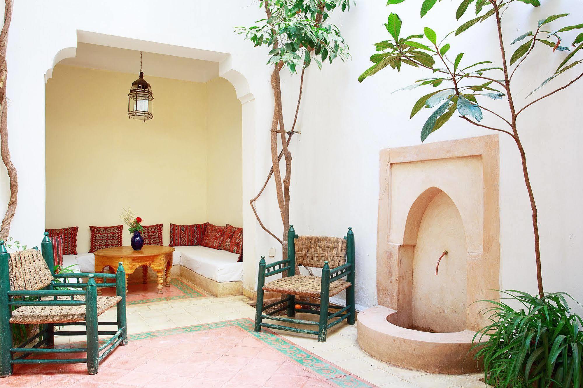 Dar Touyir Hotel Маракеш Екстериор снимка